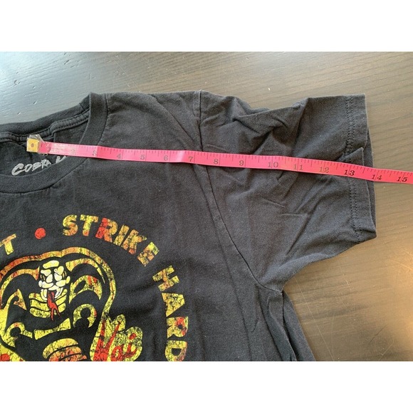 Cobra Kai T Shirt Men’s Small Strike First Strike Hard No Mercy Tee Karate - Picture 9 of 9